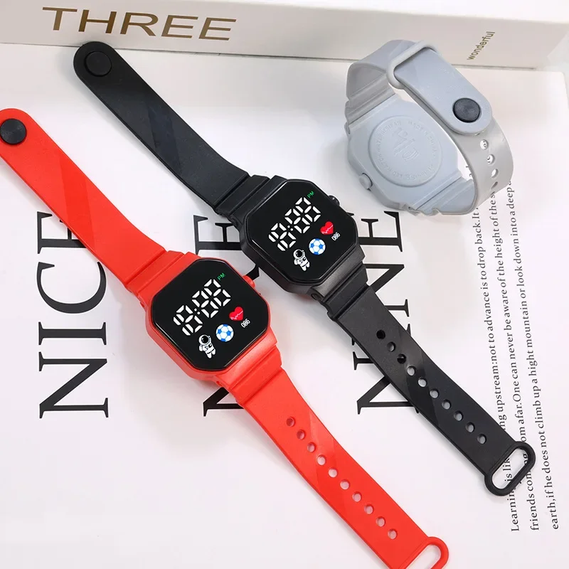 Kids Watches LED Digital Kids  - огляд і ціна Smartwatch Digital Watches For Kid Boy